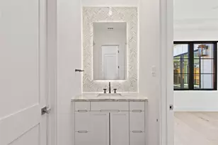 7624 Roper St, Dallas, TX 75209 - Photo 27