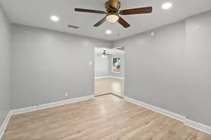 3910 Shelley Blvd, Dallas, TX 75211 - Photo 15