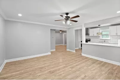 3910 Shelley Boulevard, Dallas, TX 75211 - Photo 5