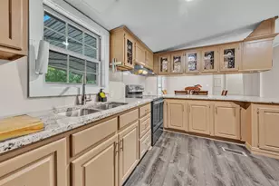 8748 Private Rd 2416, Quinlan, TX 75474 - Photo 9