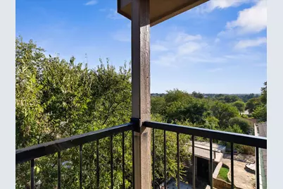 2700 Refugio Avenue, Fort Worth, TX 76164 - Photo 25