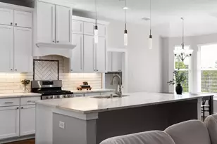 2700 Refugio Ave, Fort Worth, TX 76164 - Photo 9