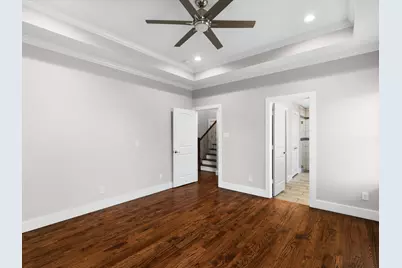 2700 Refugio Avenue, Fort Worth, TX 76164 - Photo 15