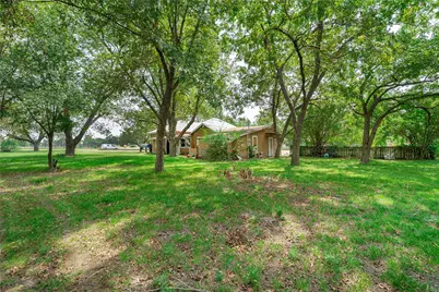 307 NE 2nd Street, Kerens, TX 75144 - Photo 15