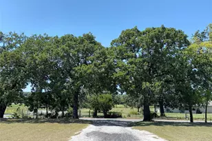 601 Eddy Ave, Joshua, TX 76058 - Photo 7