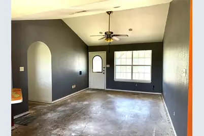 601 Eddy Avenue, Joshua, TX 76058 - Photo 7