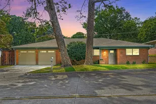 933 Wade Dr, Bedford, TX 76022 - Photo 1