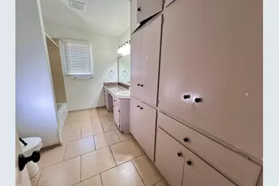 3920 Williams Road, Benbrook, TX 76116 - Photo 7