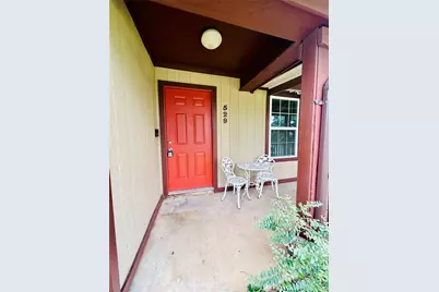 529 Guerin Drive, Arlington, TX 76012 - Photo 3