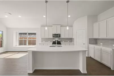 10809 Rothland Street, Crowley, TX 76036 - Photo 3