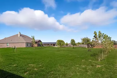 142 High Ridge Court, Decatur, TX 76234 - Photo 35