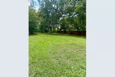 701 N Neal Street, Commerce, TX 75428 - Photo 3