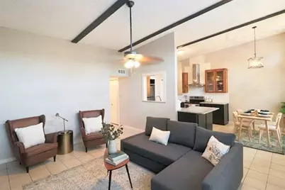 2708 McCart Avenue, Fort Worth, TX 76110 - Photo 3