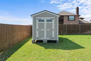 1901 Sunflower Dr, Glenn Heights, TX 75154 - Photo 33