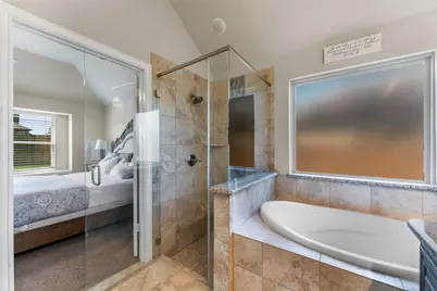 1901 Sunflower Drive, Glenn Heights, TX 75154 - Photo 21