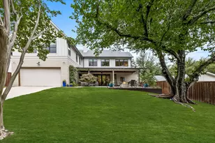 7233 Brennans Dr, Dallas, TX 75214 - Photo 27