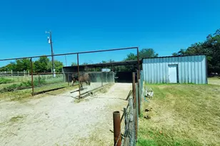 8200 Lipan Hwy, Lipan, TX 76462 - Photo 13