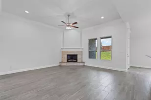 624 Jameson, Springtown, TX 76082 - Photo 9