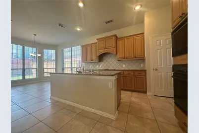 2692 Deer Hollow Drive, Little Elm, TX 75068 - Photo 3