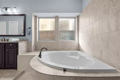 2812 Orchid Street, Carrollton, TX 75007 - Photo 25