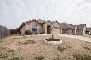 227 Timber Dr, Princeton, TX 75407 - Photo 1