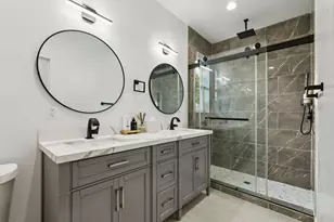 909 Bayonne St, Dallas, TX 75212 - Photo 21