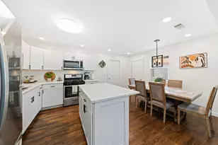 2114 Engle Ave, Dallas, TX 75224 - Photo 9