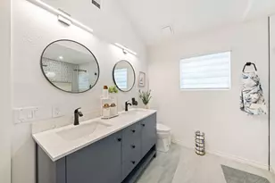 2114 Engle Ave, Dallas, TX 75224 - Photo 15