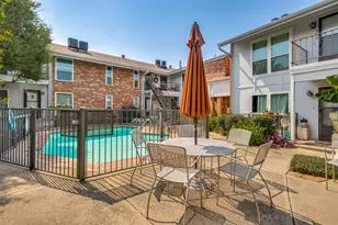 4317 Hartford St, Dallas, TX 75219 - Photo 17