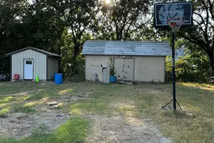 1048 Red Bird, Seven Points, TX 75143 - Photo 11