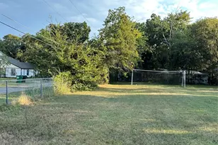 1048 Red Bird, Seven Points, TX 75143 - Photo 13