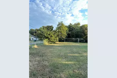 1048 Red Bird, Seven Points, TX 75143 - Photo 13