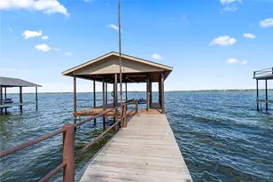 201 Isle of View Dr, Tool, TX 75143 - Photo 3