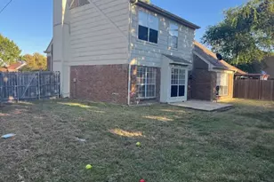 1021 Danforth Ct, Arlington, TX 76017 - Photo 3