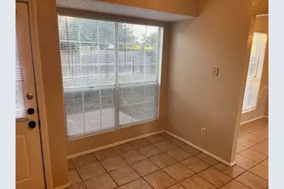 1021 Danforth Court, Arlington, TX 76017 - Photo 9