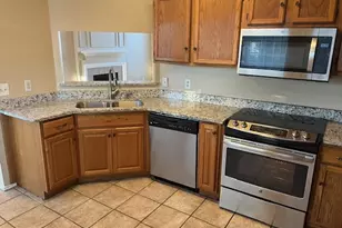 1021 Danforth Ct, Arlington, TX 76017 - Photo 7