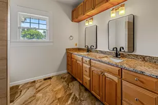 802 N Church St, Decatur, TX 76234 - Photo 11