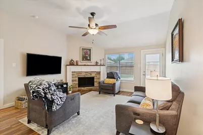 3608 Chapel Hill Lane, Denton, TX 76207 - Photo 5