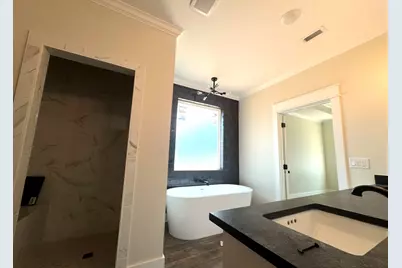 14713 Woodland Creek Drive, Tyler, TX 75706 - Photo 9