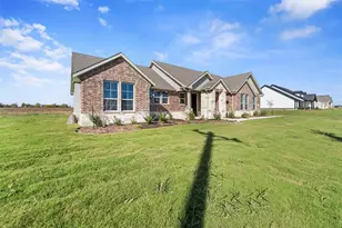 1110 Co Rd 200, Valley View, TX 76272 - Photo 5