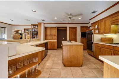 4708 Shady Ridge Court, Fort Worth, TX 76109 - Photo 9