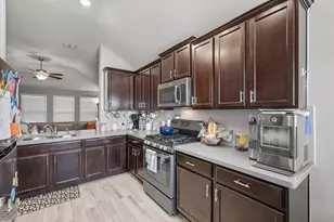 14564 Serrano Ridge Rd, Fort Worth, TX 76052 - Photo 7