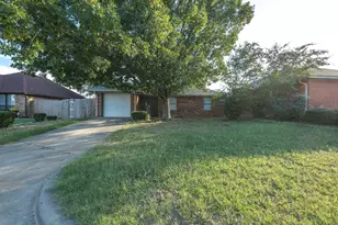 128 Black Forest Dr, Weatherford, TX 76086 - Photo 3