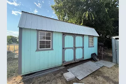 414 E Harris Street, Dublin, TX 76446 - Photo 9