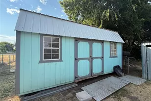 414 E Harris St, Dublin, TX 76446 - Photo 9