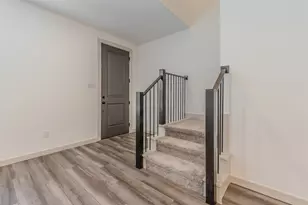 682 Vista Oaks Rd, Lewisville, TX 75067 - Photo 11