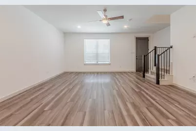 682 Vista Oaks Road, Lewisville, TX 75067 - Photo 13