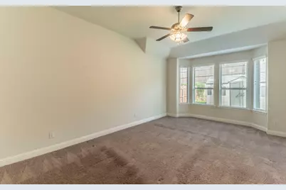 5644 Salt Springs Drive, Fort Worth, TX 76179 - Photo 9