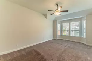 5644 Salt Springs Dr, Fort Worth, TX 76179 - Photo 9