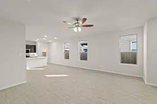 1712 Elle Ln, Aubrey, TX 76227 - Photo 11